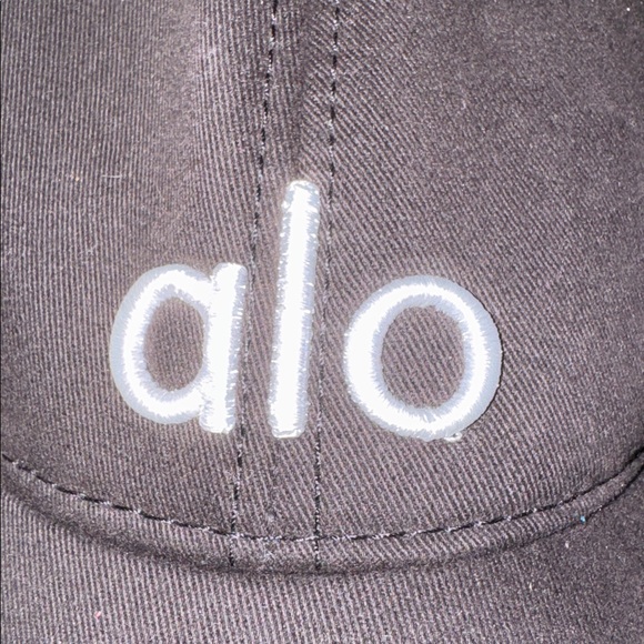Alo Black Cap W/White Lettering - Picture 5 of 5